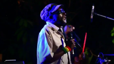 Dr Mooch Ft Skyhigh Band - Knocking On Heaven's Door Mp3 Download 